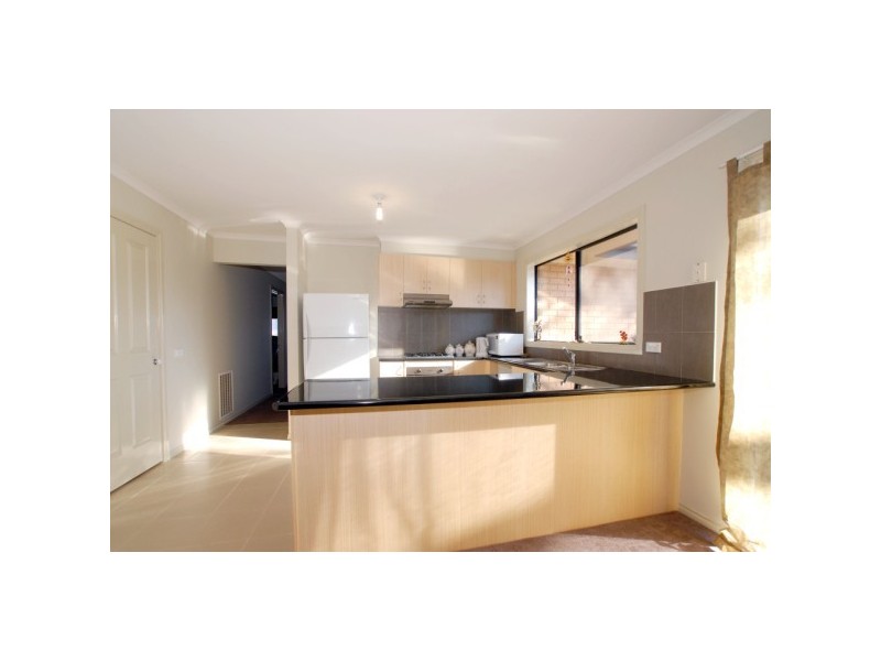 13 Mina Court, Carrum Downs VIC 3201