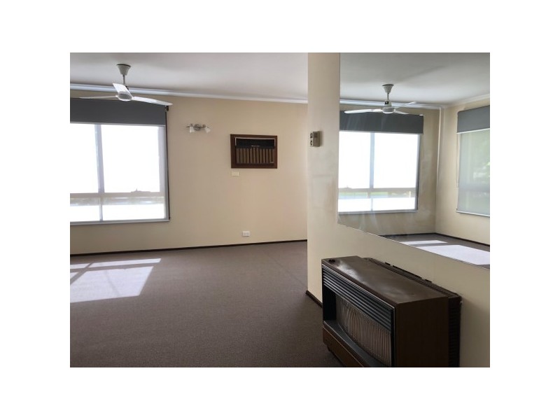 14 Long Street, Langwarrin VIC 3910