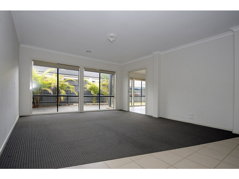 30 Lily Way, Skye VIC 3977