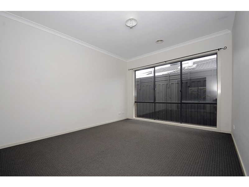 30 Lily Way, Skye VIC 3977