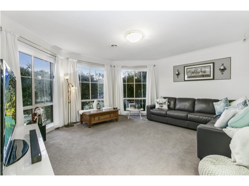 2 Kialla Place, Langwarrin VIC 3910