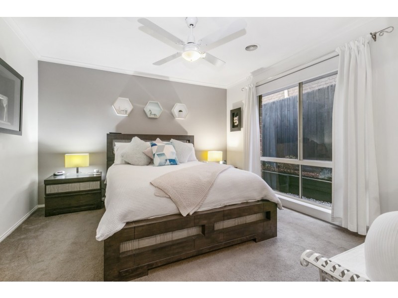 2 Kialla Place, Langwarrin VIC 3910