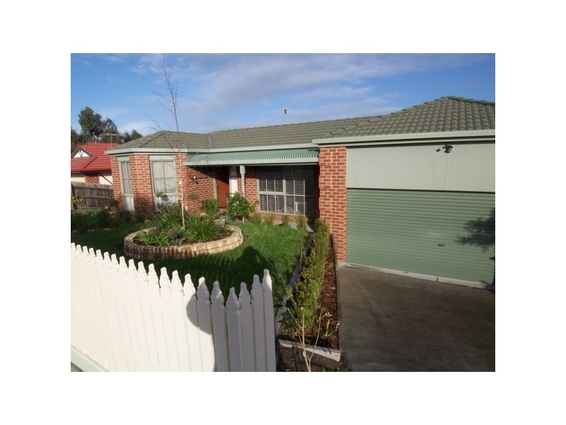 37 Lexton Drive, Langwarrin VIC 3910