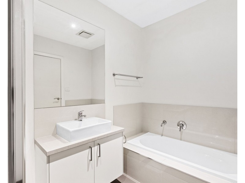 L1 6/5 Culcairn Drive, Frankston South VIC 3199