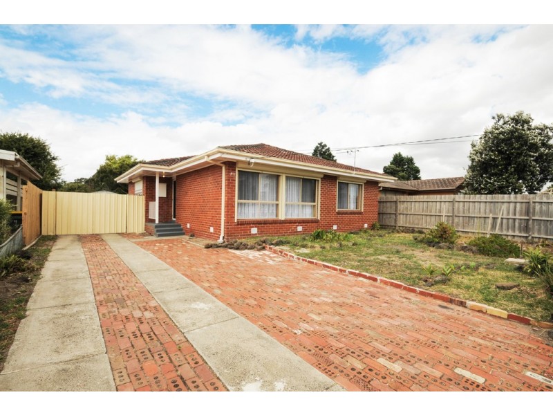 17 Excelsior Drive, Frankston North VIC 3200