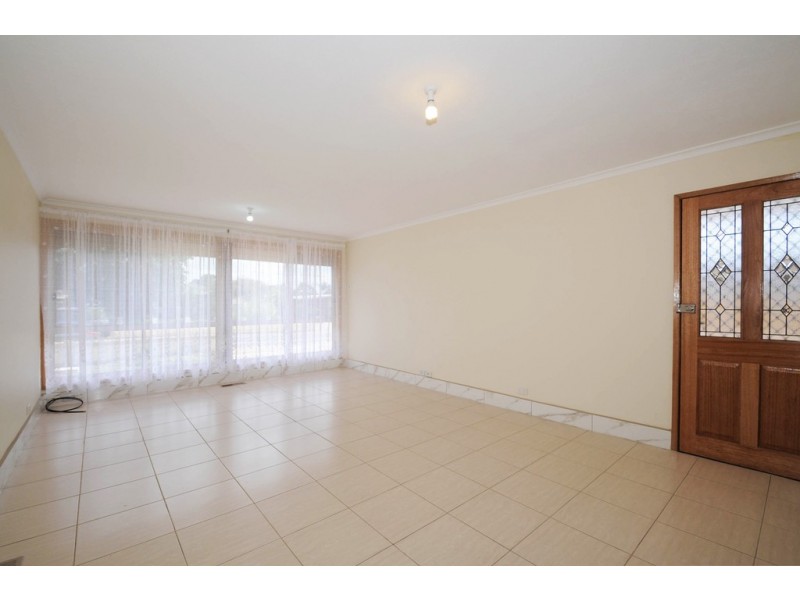 17 Excelsior Drive, Frankston North VIC 3200