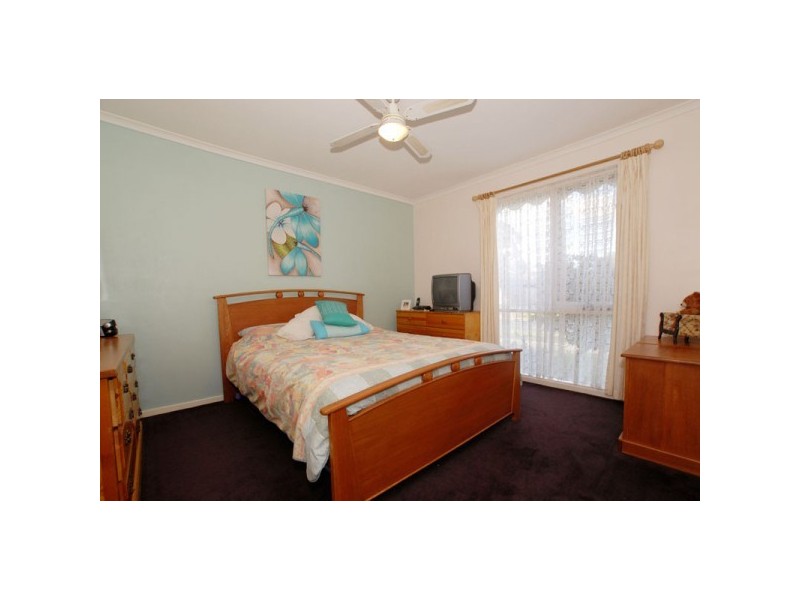 13 Kestrel Court, Carrum Downs VIC 3201
