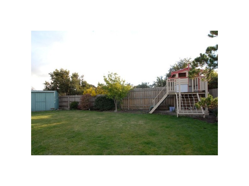 13 Kestrel Court, Carrum Downs VIC 3201