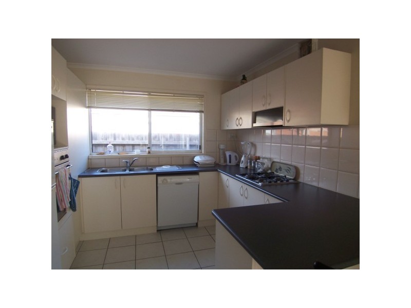 93 Greenwood Drive, Carrum Downs VIC 3201