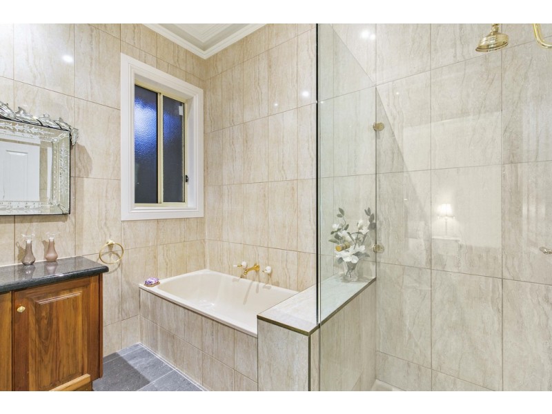 77 Newton Avenue, Langwarrin South VIC 3911