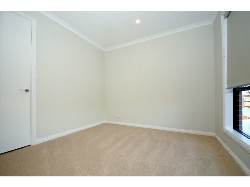 6b Eucalyptus Walk, Carrum Downs VIC 3201