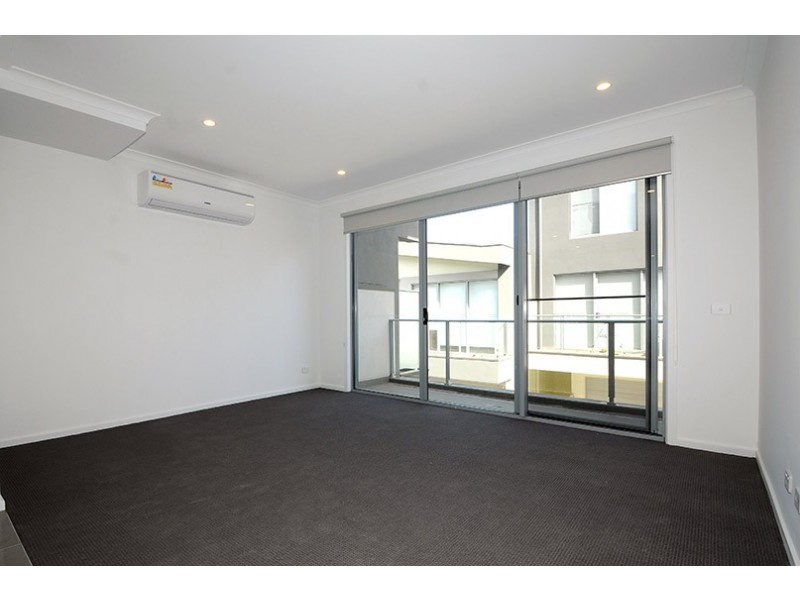 4 Lofty  Court, Officer VIC 3809