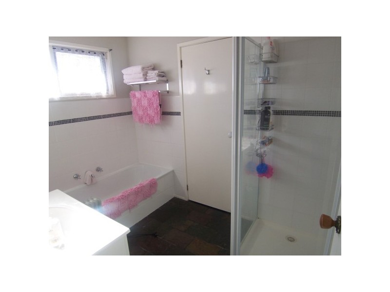 4 Marisa Court, Carrum Downs VIC 3201