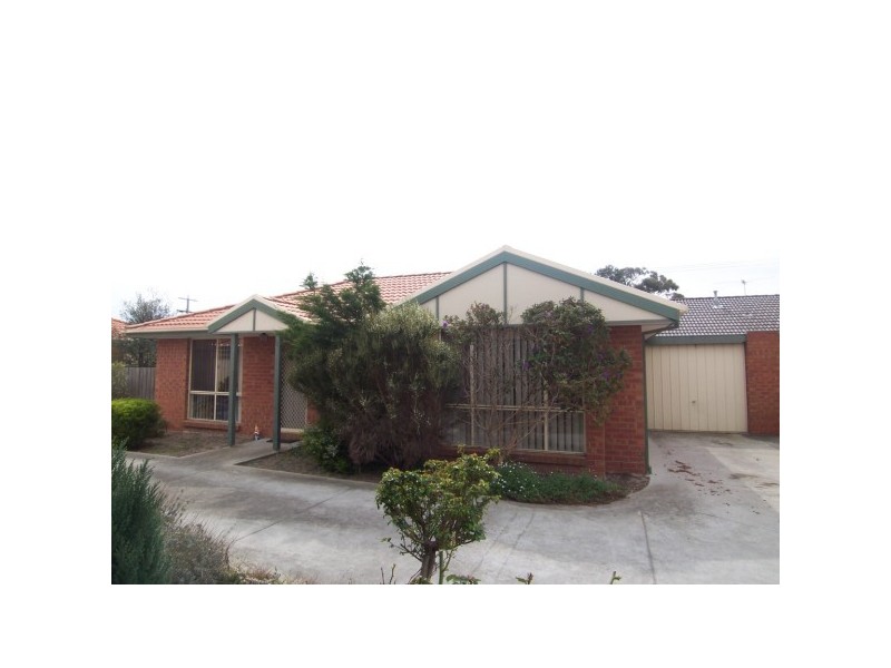 2/182 Cadles Road, Carrum Downs VIC 3201