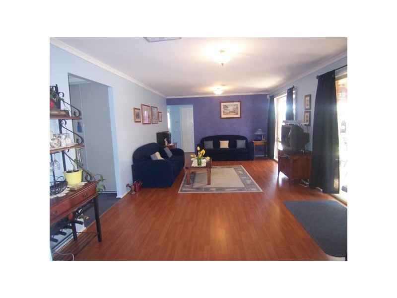 5 Opal Court, Skye VIC 3977