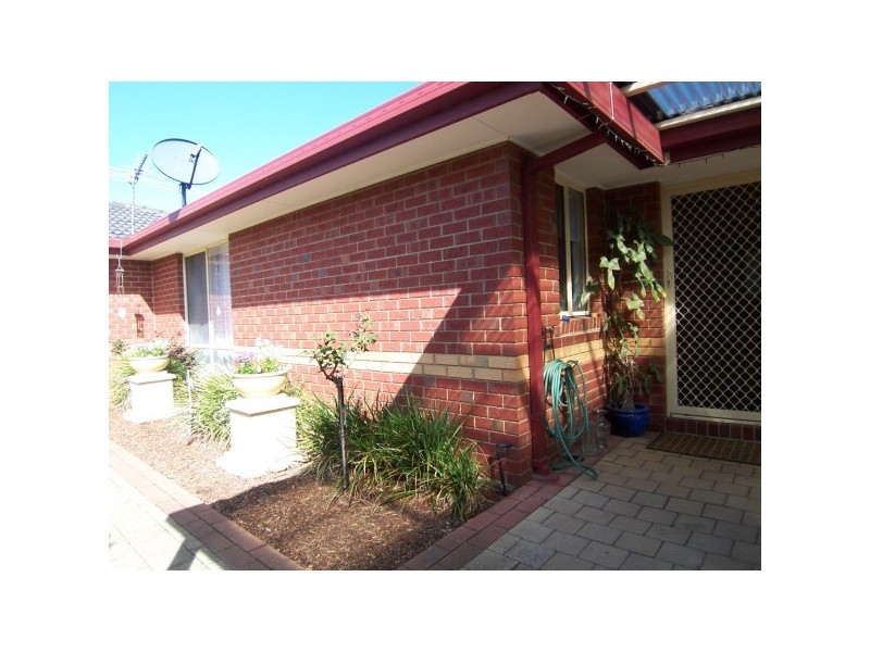 5 Opal Court, Skye VIC 3977