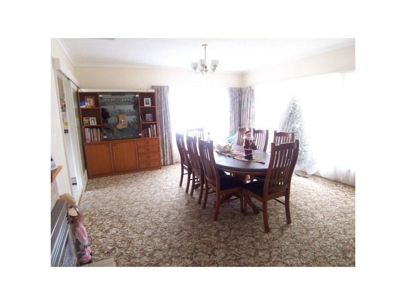 1 Lindsay Street, Frankston North VIC 3200