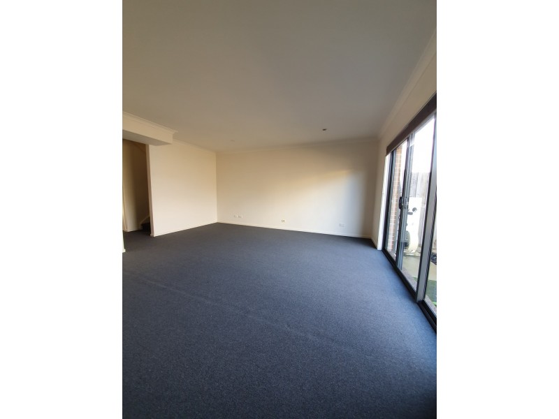 2 Elder Court, Carrum Downs VIC 3201