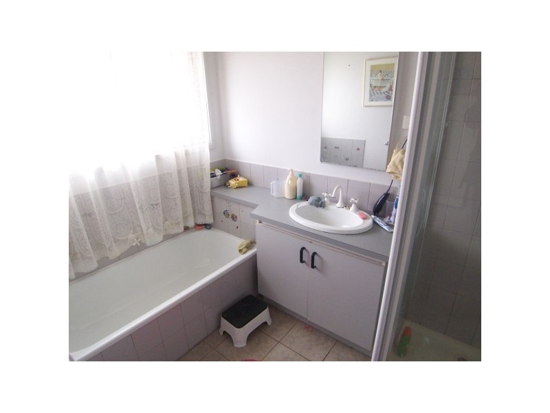 13 Greenwood Drive, Carrum Downs VIC 3201