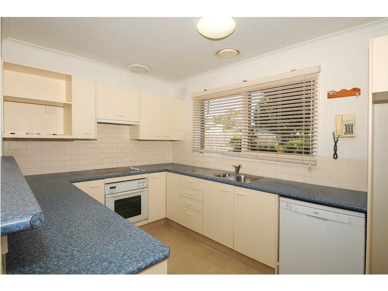 3 Goldfinch Court, Carrum Downs VIC 3201