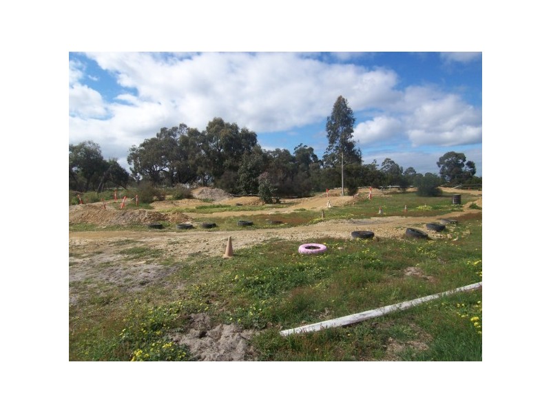 835 North Road, Pearcedale VIC 3912