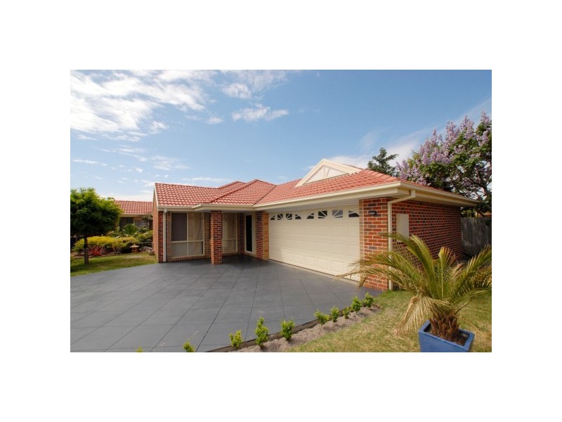7 Opal Court, Skye VIC 3977