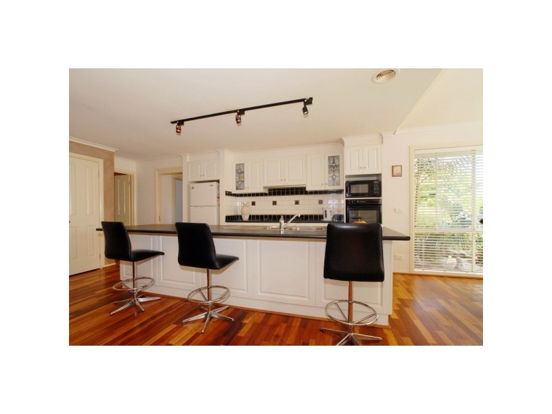 7 Opal Court, Skye VIC 3977