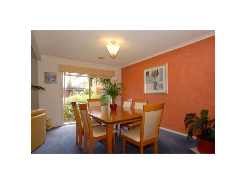 7 Opal Court, Skye VIC 3977