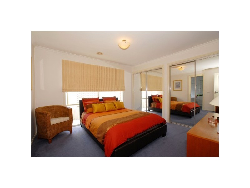 7 Opal Court, Skye VIC 3977