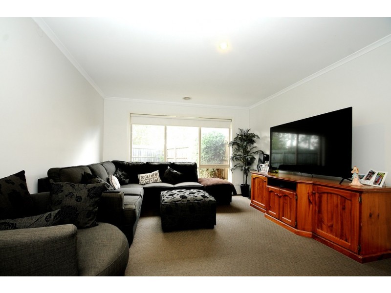 2/162 Union Road, Langwarrin VIC 3910