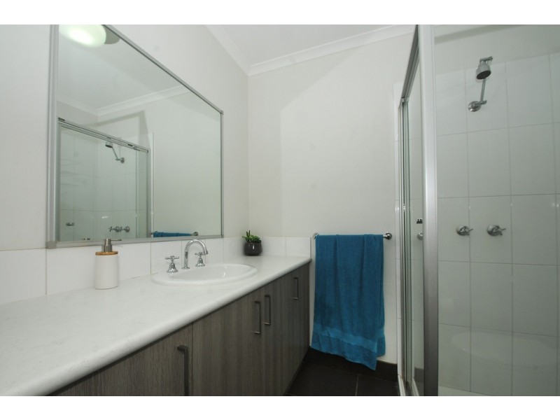 2/162 Union Road, Langwarrin VIC 3910