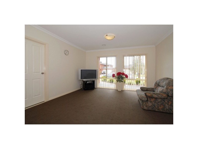 47 Chardonnay Drive, Skye VIC 3977