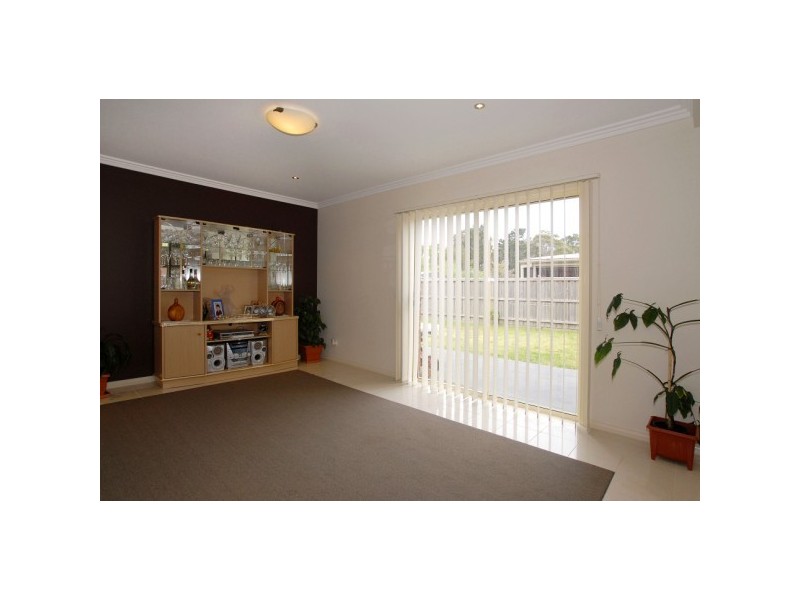 47 Chardonnay Drive, Skye VIC 3977