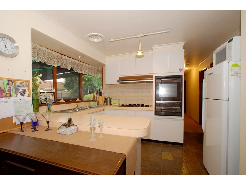 151 Lyrebird Drive, Carrum Downs VIC 3201