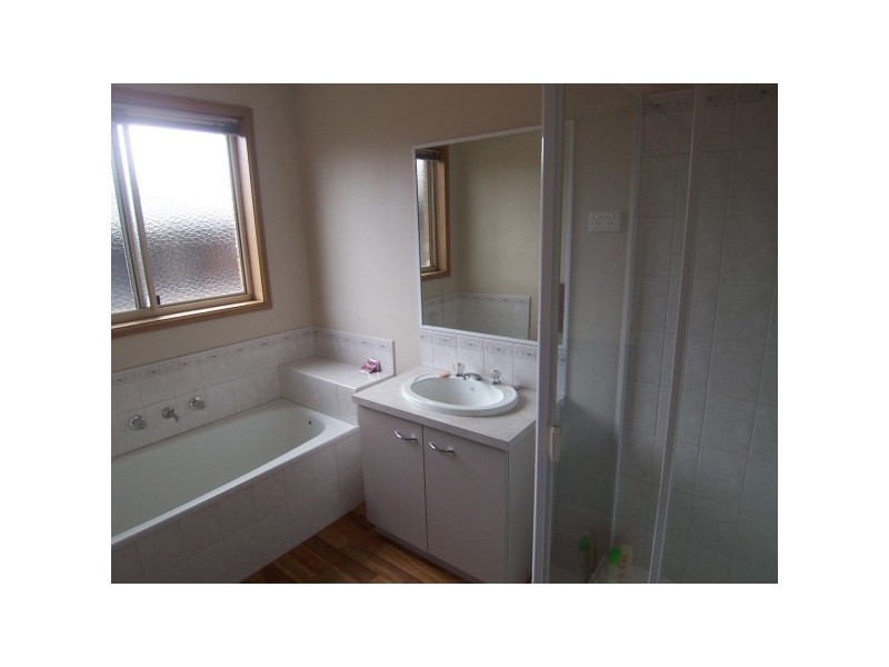 35 Robin Drive, Carrum Downs VIC 3201