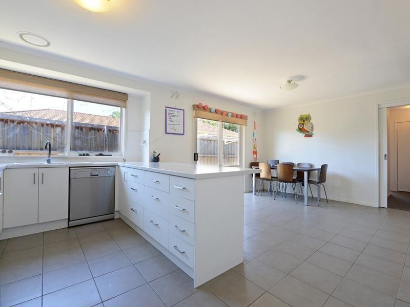 7 Sunbird Crescent, Carrum Downs VIC 3201