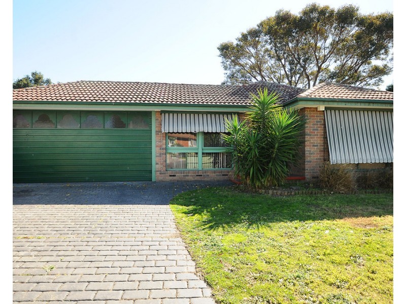 2 Norton Close, Carrum Downs VIC 3201