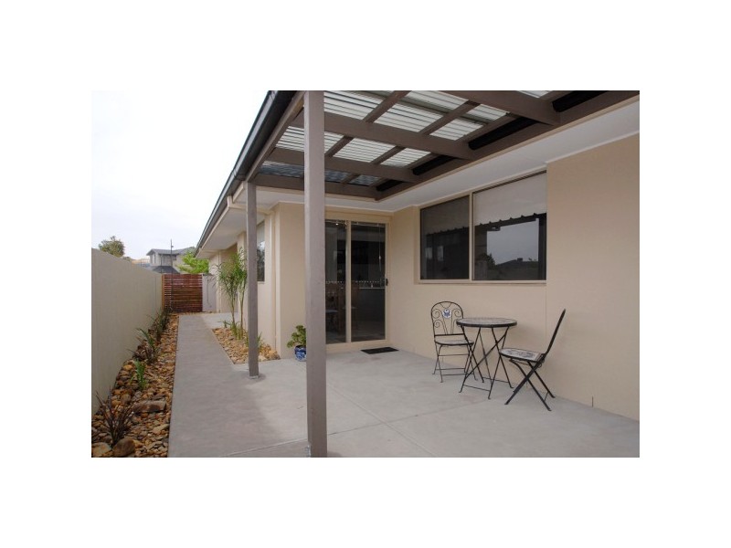 5 Lakeside Drive, Sandhurst VIC 3977