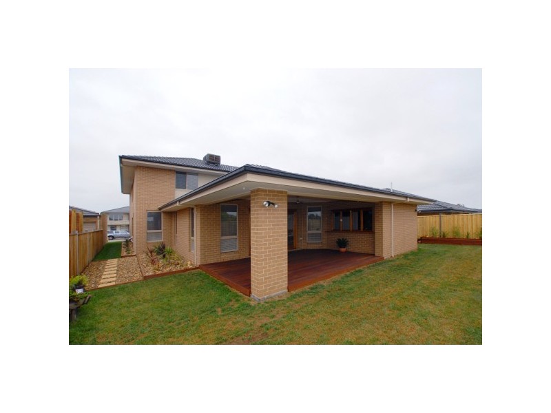 31 Lakeside Drive, Sandhurst VIC 3977