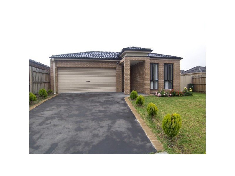 44 Wedge Road, Carrum Downs VIC 3201
