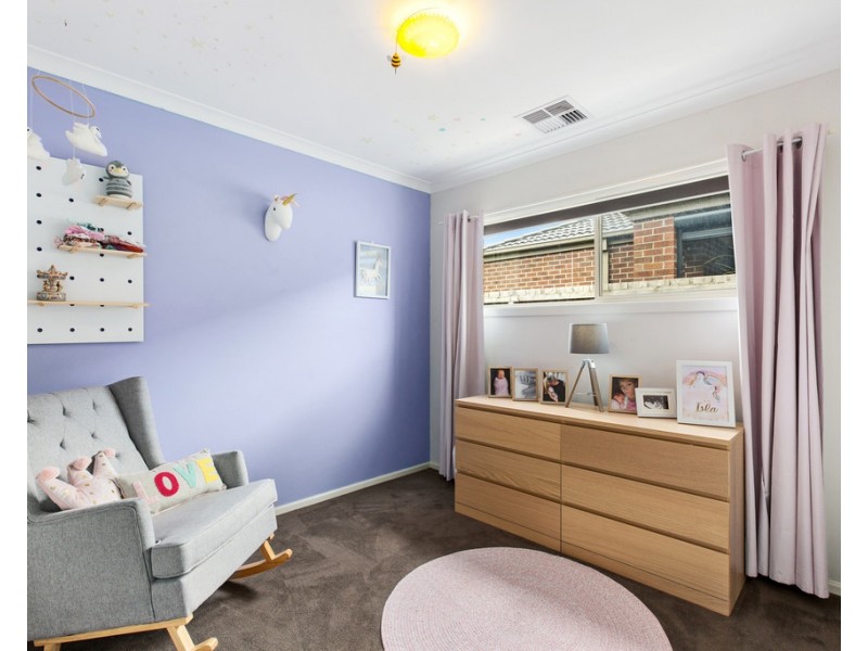 19 Ethereal Way, Sandhurst VIC 3977