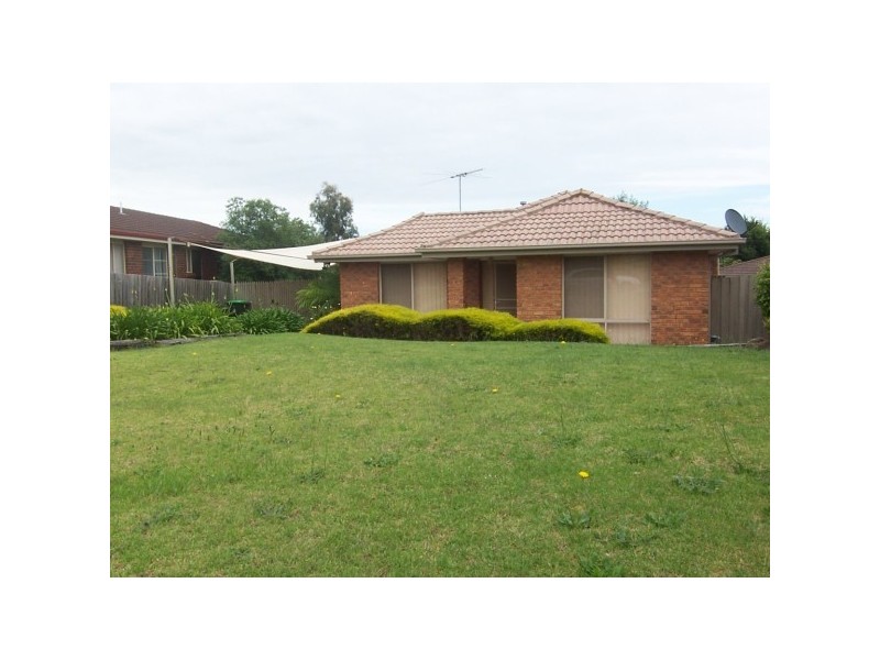2 Oakes Place, Carrum Downs VIC 3201