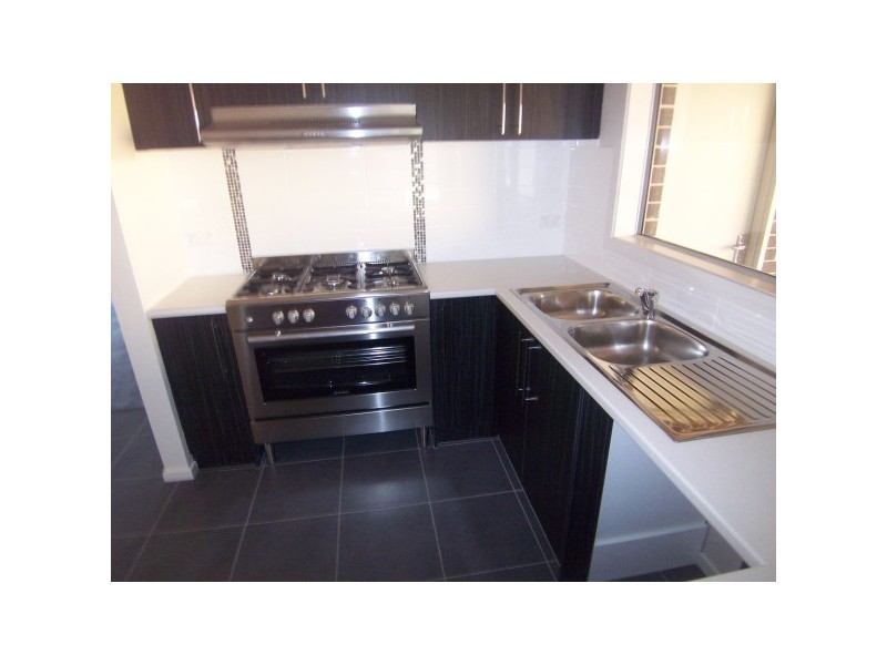 212  Aylmer Road, Lyndhurst VIC 3975