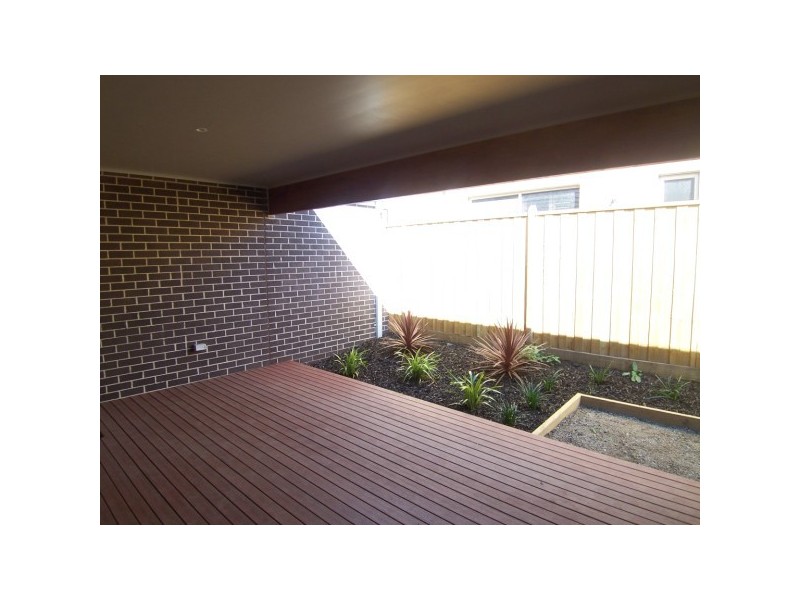 212  Aylmer Road, Lyndhurst VIC 3975