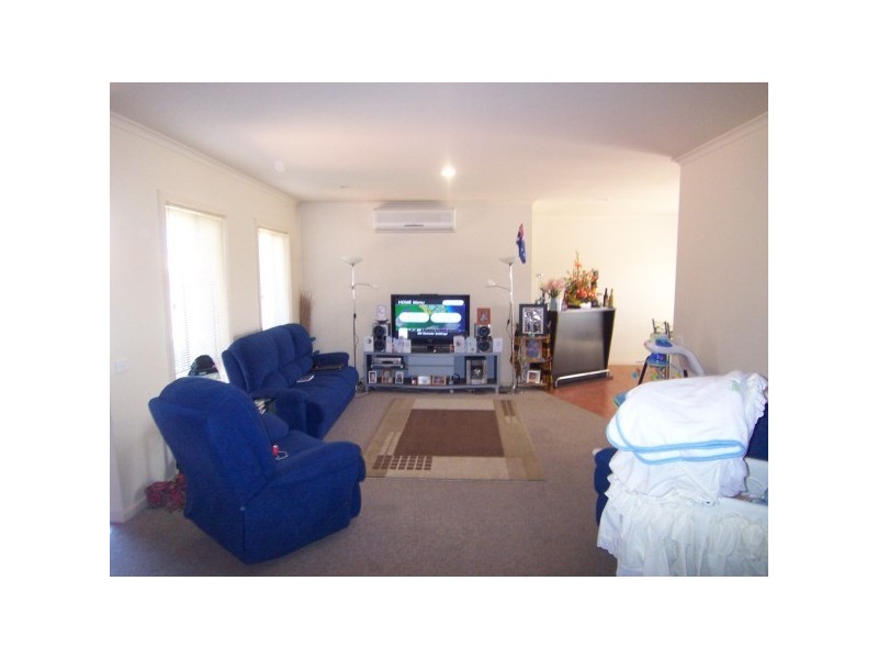 17/21 Hall Road, Carrum Downs VIC 3201