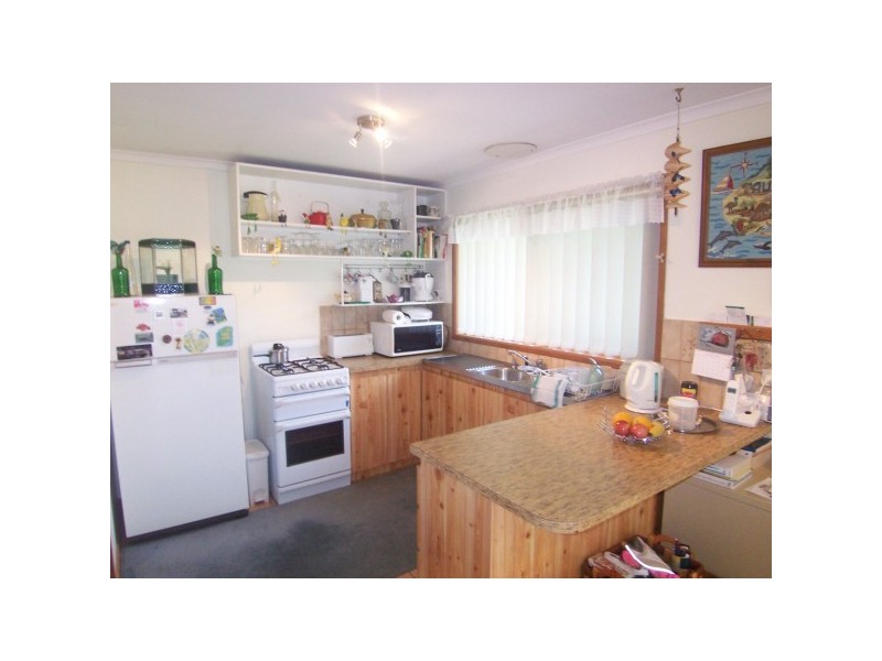 4 Edenbridge Court, Carrum Downs VIC 3201