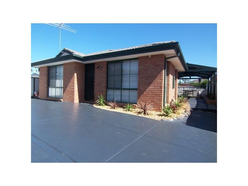 2 Poppy Place, Carrum Downs VIC 3201