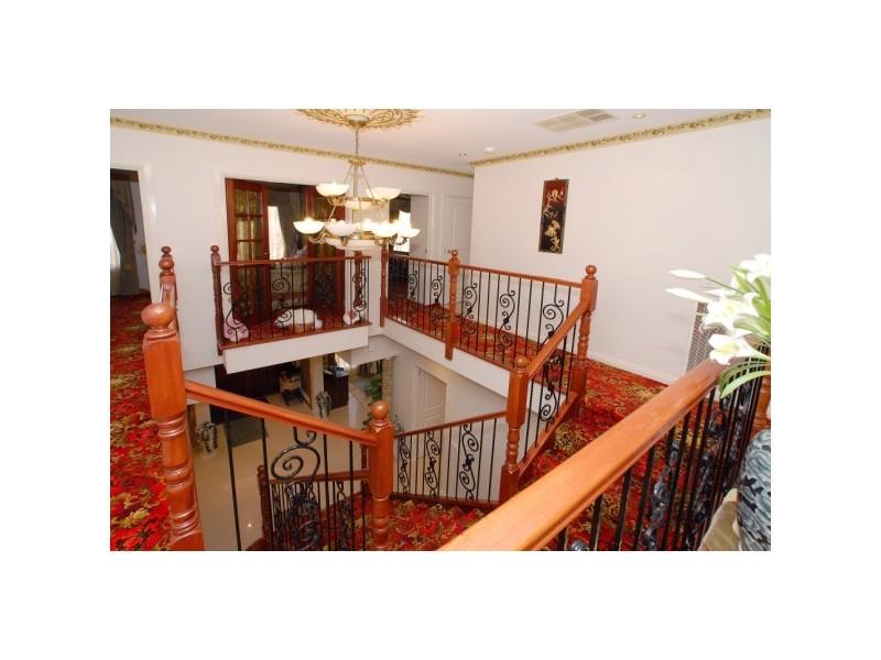 17 Diamond Parade, Skye VIC 3977