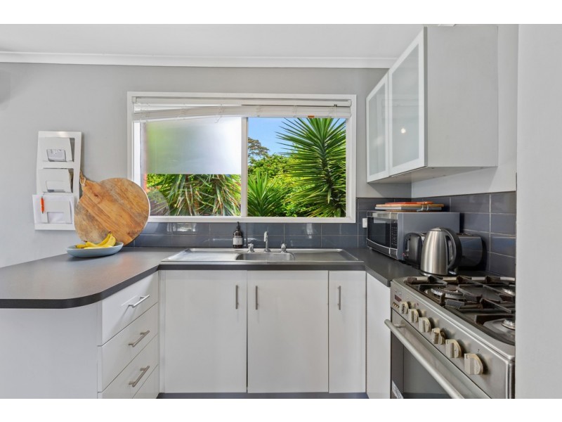 208 Hall Road, Carrum Downs VIC 3201