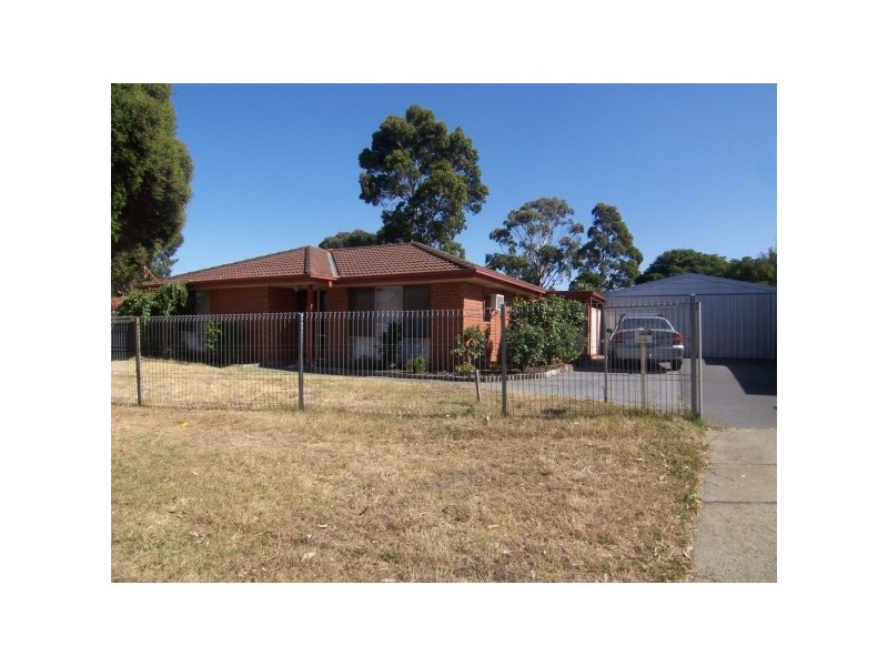 3 Pimmys Court, Skye VIC 3977